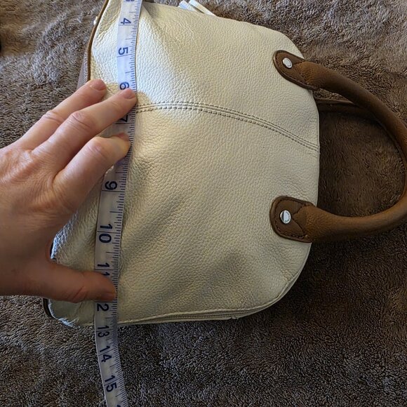 Tignanello Leather Dome Satchel Ivory Tassel Purse Medium - Picture 15 of 15